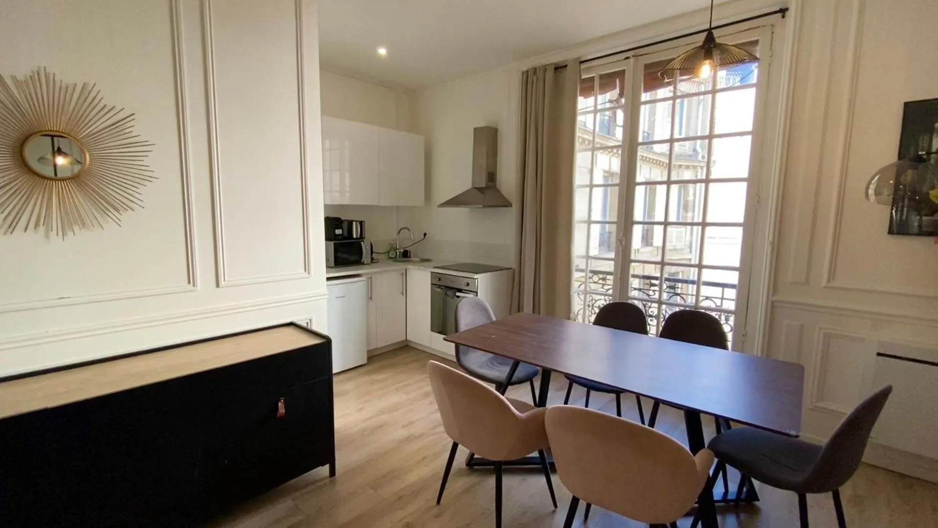 Apartment Cocooning Appartement A Cote Champs-Elysee Paris France